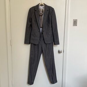 Express 2-piece Editor Grey Pin-Striped Suit Size 0